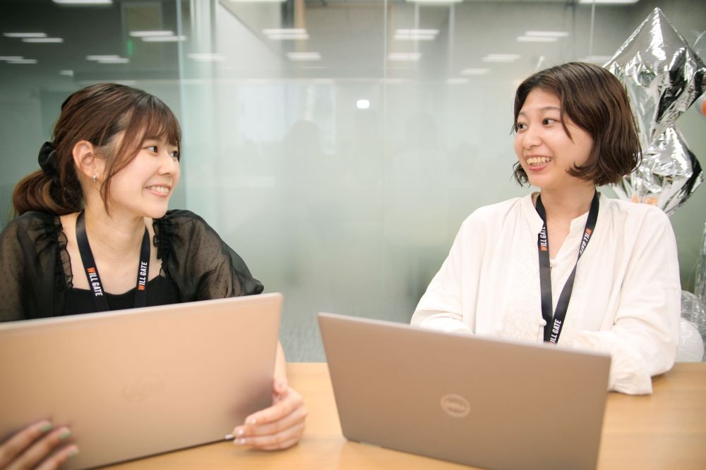 ＜表参道勤務・インセンティブ有＞M&A事業のインサイドセールス・アドバイザーのサポート業務【大学１・２年生歓迎】