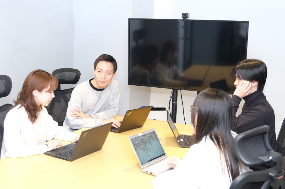 【データ集計など】ECコンサルタントのアシスタントを募集【週2日OK】
